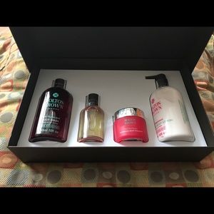Molton Brown Pink Pepperpod Gift Set
